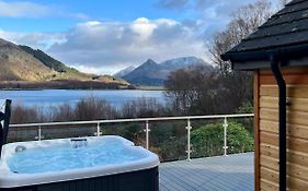 The Heronry Hideaway With Luxury Hot Tub